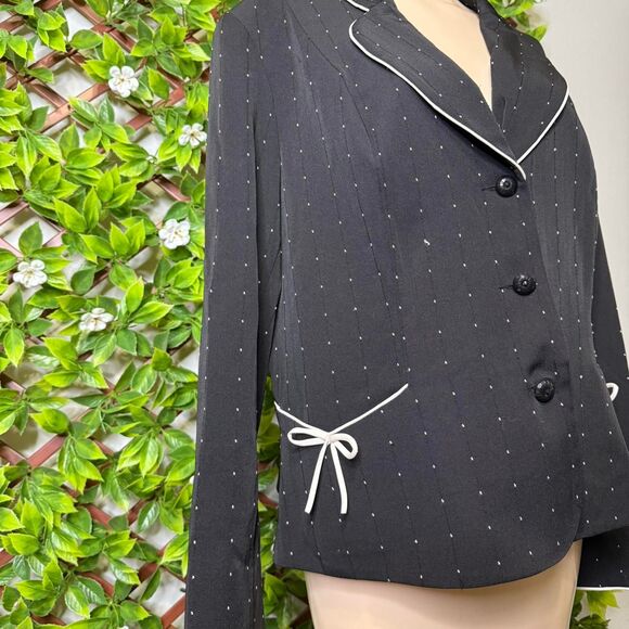 Unbranded Women's Black and White Jacket - Picture 3 of 5